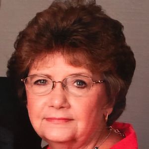 Meet your Posher, Lois